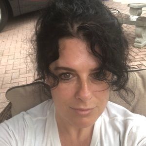 Meet your Posher, Renee